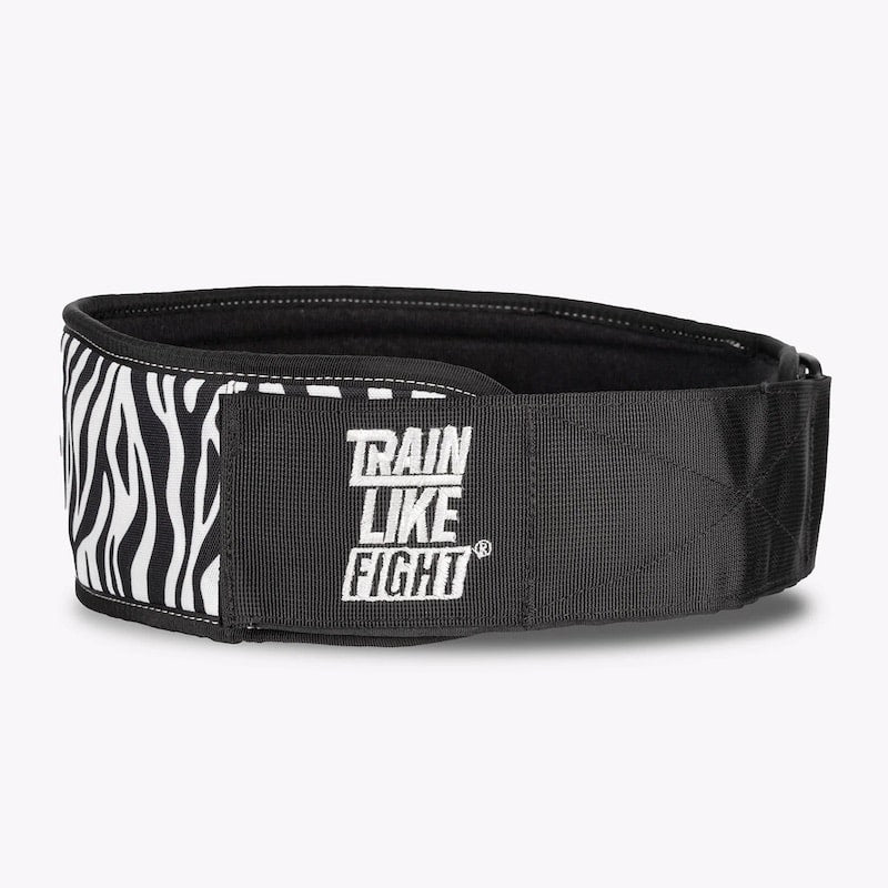 Cinturon-Belt-Animal-Print-Zebra-Grips-Cebra-Weightlifting-Halterofilia-PR-Crossfit-Deadlift-Peso-Muerto-CrossTraining-TrainLikeFight-Picsil-2POOD-02-min