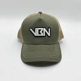 gorra trucker verde vbn bordado